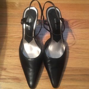 New in box Nine West black heals